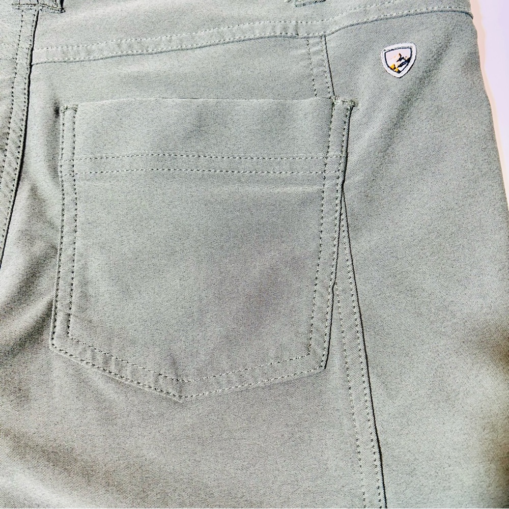 KUHL shorts Trekr hiking Shorts stretchy performance Green Women Size 6 - Picture 11 of 11